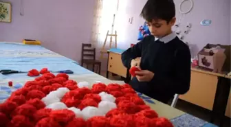 9 Yaşındaki Samir, Kızılay'ın Çabalarıyla Danimarka'daki Ailesine Kavuştu