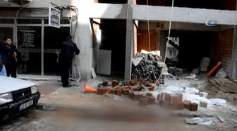 Manisa'da İnşaattan Düşen İşçi Ağır Yaralandı
