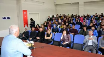 Mehmet Akif Ersoy'u Anlamak' Konferansı Düzenlendi