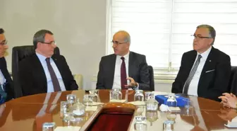 Murzioğlu: 'Etle Tırnak Gibiyiz'