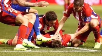 Ölümden Dönen İspanyol Futbolcu Torres: Merak Etmeyin, İyiyim