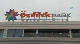 Özdilekpark Avm Görkemli Törenle Açıldı
