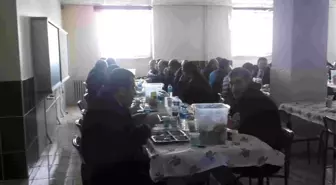 Varto'da 'Genç Sadalar Kur'an-ı Kerim'i Güzel Okuma' Yarışması