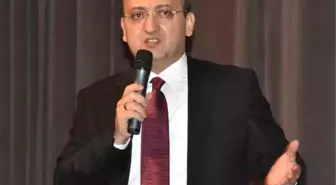 Yalçın Akdoğan'a, Kürdistan Bayrağı Tepkisi