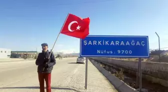 Rüyasında Gördüğü Ömer Halisdemir İçin Burdur'dan Yola Çıktı, Isparta'ya Ulaştı