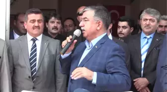 Milli Eğitim Bakanı Yılmaz Mersin'de