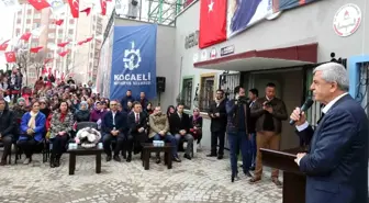 Başkan Karaosmanoğlu, Spor Merkezinin Açılışını Yaptı