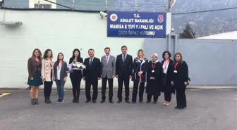 Cezaevindeki Kadınlara Moral