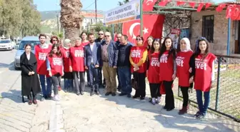 Foça AK Parti Referandum Ofisiyle 16 Nisan'a Hazır