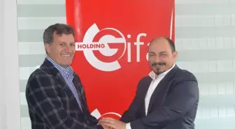 KKTC'de Yeni Doğuş Partisi Lideri Arıklı'dan Yusuf Kısa'ya Ziyaret