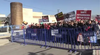 Cumhurbaşkanı Erdoğan'a Suikast Girişimi Davası - Vatandaşlar Sanıkları Protesto Etti