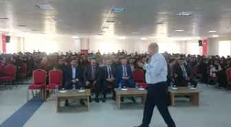 Develi'de 'Hafıza Tekniği ve Sınav Kaygısı' Konferansı