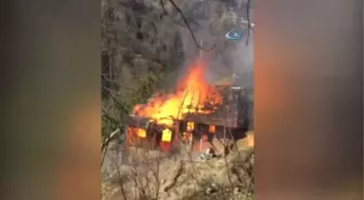 Ev Alev Alev Yandı: 1 Ölü