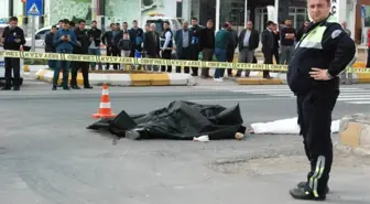 Kamyonun Altında Ezilen Yaşlı Adam Yaşamını Yitirdi