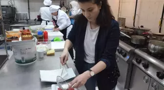 Marka Haline Getirdiği İşletmenin Mutfağında Artık Anne Kız Olarak Rol Alacaklar