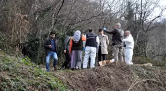 Zılbıt Toplamaya Giden Kadın, İnsan Kemikleri Buldu