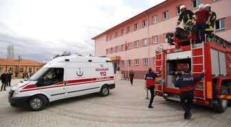 Lisedeki Yangın, Deprem ve Personel Tahliye Tatbikatı Gerçeğini Aratmadı