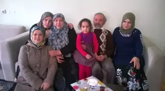 Mültecilere Hem Evlerini Hem Gönüllerini Açan Çift Uluslararası İyilik Ödülü'ne Layık Görüldü