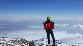 Bir Dağcı, Tek Başına Süphan Dağı'na Tırmanış Yaptı