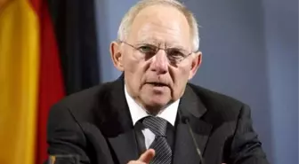 Alman Ekonomi Bakanı Schäuble: 'Türkiye'nin Sağduyuya Dönmesini Bekliyoruz'