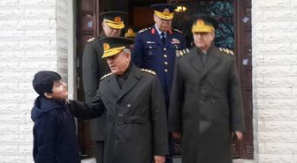 Orgeneral Akar'dan Anlamlı Ziyaret
