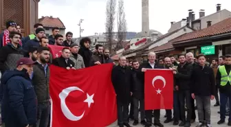 Saraybosna'da Türk ve Boşnak Gençlerden Hollanda'ya Tepki