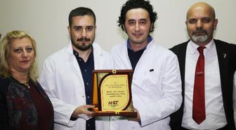Takside Doğum Yaptıran Hekimlere 'Yılın Aile Hekimi' Ödülü