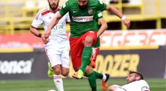 Karşıyaka-Gümüşhanespor: 3-0