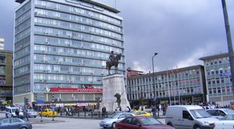 Ulus Meydanı ve Çevre Düzenleme Ulaşım Projesi'