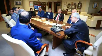 Başkan Karaosmanoğlu, 'STK'lar daha fazla sorumluluk almalıdır'