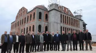 Kaymakam Pamuk, Koyuncu Yeni Merkez Cami İnşaatını İnceledi