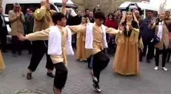 Azerbaycan'da Nevruz Coşkusu