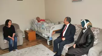 Başkan Akkaya'dan Şehit Ailelerine Ziyaret