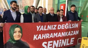 Bakan Kaya'ya Esenboğa'da Dövizli Sürpriz Karşılama