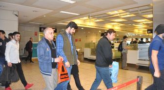 Dha İstanbul - Libya'da Batan Gemiden Kurtarılan 7 Kişi İstanbul'a Geldi