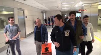 Libya'da Batan Gemiden Kurtarılan 7 Kişi Istanbul'a Geldi