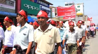 Myanmar'da, Arakanlı Müslümanlara Vatandaşlık Protestosu