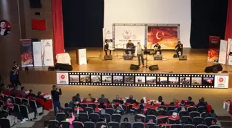 İbrahim Sadri'den Şiir Gecesi