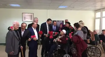 Kars Ardahan Iğdır Dernekler Federasyonu Üyeleri Huzur Evi'ni Ziyaret Etti