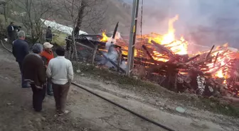 Kastamonu'da Ev Yangını