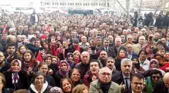 Meral Akşener: PKK Paçavralarına İzin Verenler Bize Yasak Getiriyor - 1