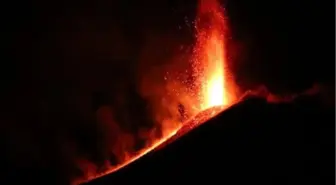 Etna Yanardağı Faaliyete Geçti