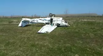 Eğitim Uçağı Pistten Çıkıp Takla Attı