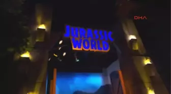 Jurassic World' Exhibition Will Bring Dinosaur Park To Field Museum