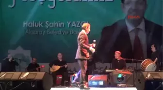 Mustafa Yıldızdoğan'dan Konser Coşkusu