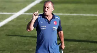 Terim'den Üç Oyuncuya İzin