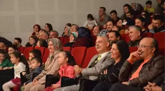 Demirci'de Kahkaha Tufanı