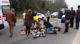 Motosikletçiler Otoyolda Kaza Yaptı: 1 Ölü, 2 Yaralı