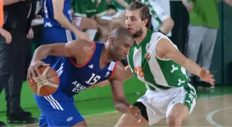 Yeşilgiresun Belediyespor-Anadolu Efes: 76-84