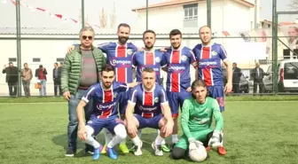 Başkan Altınok Öz Köyler Arası Futbol Turnuvasına Katıldı